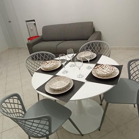 Confort Ed Eleganza A Porta Palazzo Turin Exteriör bild